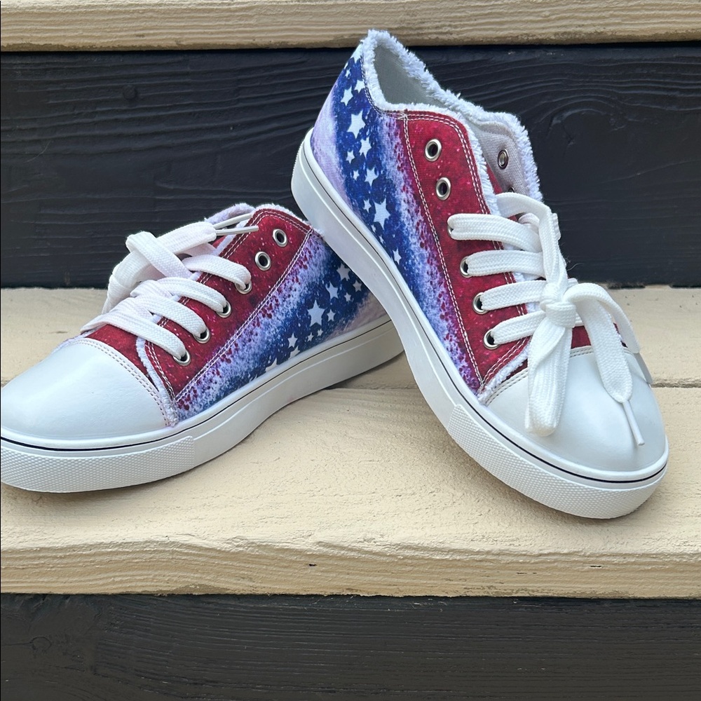NWOT Red White and Blue sneaker